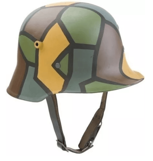 camohelmet